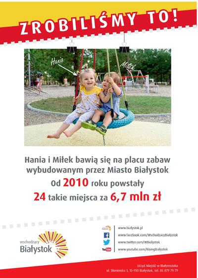 Plakat informujący o wybudowanych 24 placach zabaw od 2010 roku