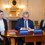 Podpisanie umowy z ambasadorami sportu Patrycja Maliszewska Tadeusz Truskolaski i Patrycja Maliszewska