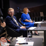 Konferencja prasowa
od lewej: Rzecznik prasowy prezydenta Białegostoku Urszula Boublej, Prezydent Tadeusz Truskolaski, Dyrektor Edyta Mozyrska