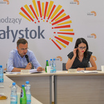Przedstawiciele Prezydenta Miasta Białegostoku od lewej: Zastępca Prezydenta Rafał Rudnicki, Dyrektor Urszula Dmochowska