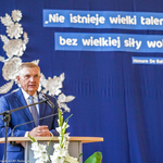 Zbliżenie na Prezydenta Miasta Białegostoku Tadeusza Truskolaskiego podczas przemówienia