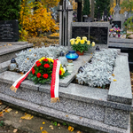 Kwiaty na grobie Antoniego Roledera, złożone w imieniu Prezydenta Miasta Białegostoku