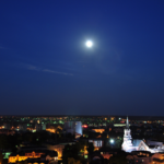 Panorama miasta Białegostoku oświetlonego nocą