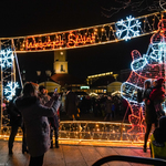 Podświetlona świąteczna ramka do zdjęć na Rynku Kościuszki