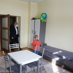 Prezydent Tadeusz Truskolaski odwiedza pokój dziecka