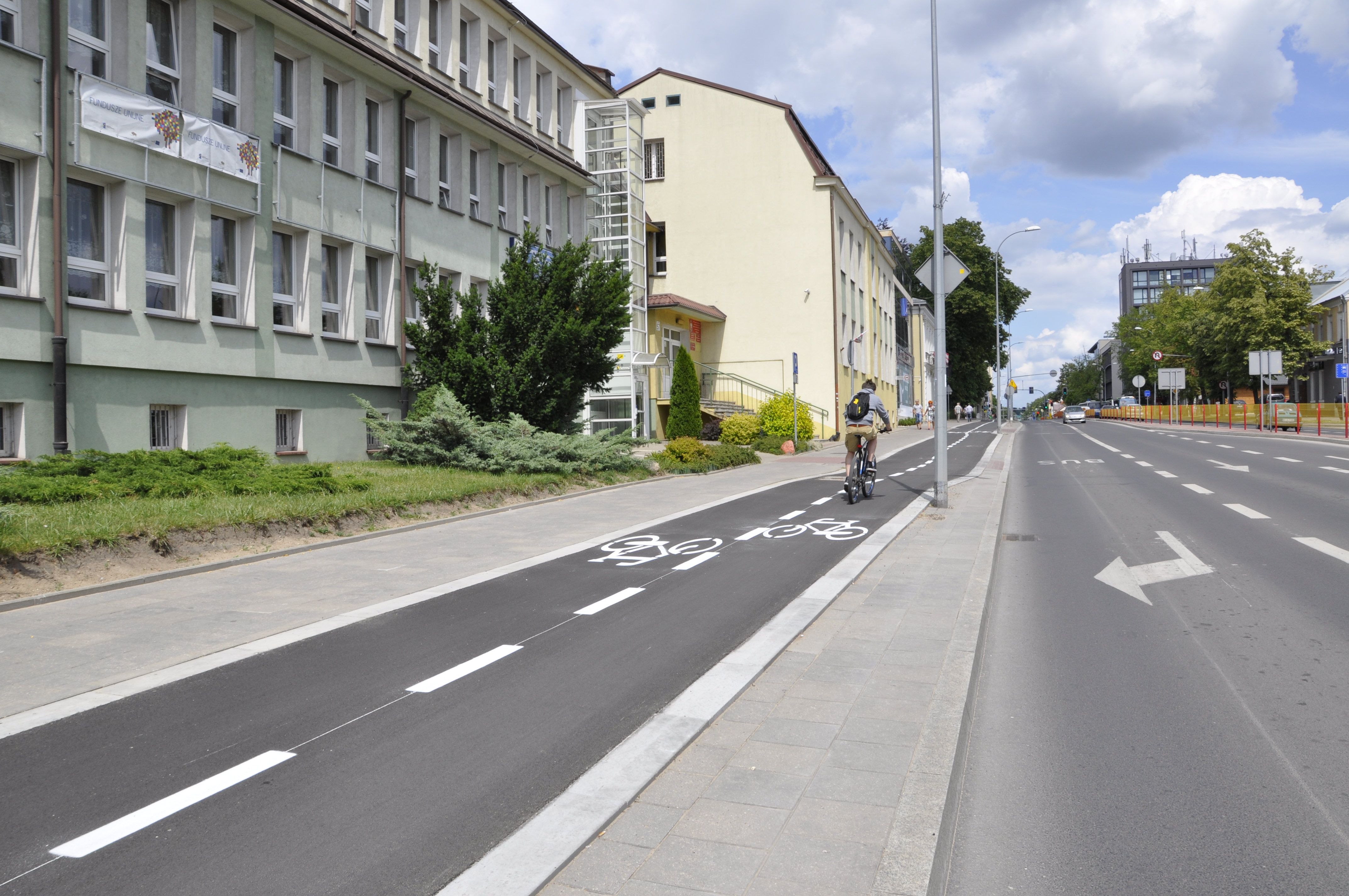 Ścieżka rowerowa przy ulicy Sienkiewicza