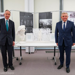 Władysław Teofil Bartoszewski i prezydent Tadeusz Truskolaski