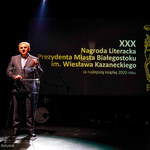 Prezydent Tadeusz Truskolaski przemawia na scenie