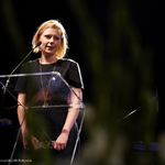 Joanna Bociąg na scenie dziękuje za nagrodę