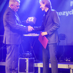 Prezydent Miasta wręcza Nagrodę Artystyczną Bartoszowi Bieleni