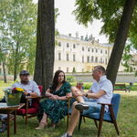Zastępca Prezydenta Rafał Rudnicki rozmawia z pomysłodawczynią i przedstawicielem organizatora