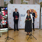 Dyrektor Białostockiego Ośrodka Kultury Grażyna Dworakowska przemawia podczas konferencji