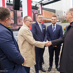 Od lewej strony stoją Zastępcy Prezydenta: Adam Musiuk, Zbigniew Nikitorowicz, Rafał Rudnicki oraz poseł Krzysztof Truskolaski