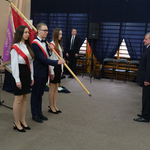 Poczet sztandarowy kończy uroczystość