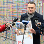 Zastępca Prezydenta Rafał Rudnicki wypowiada się do mikrofonu