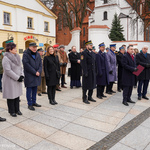 Uczestnicy uroczystości 103. rocznicy odzyskania niepodległości przez Białystok