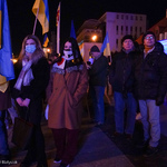 Zastępca Prezydenta Zbigniew Nikitorowicz i Sekretarz Miasta Krzysztof Marek Karpieszuk podczas wiecu poparcia dla Ukrainy