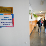 Korytarz Szkoły Podstawowej nr 26 w Białymstoku