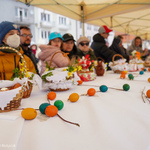 Mieszkańcy Białegostoku przy świątecznym stole podczas święcenia pokarmów