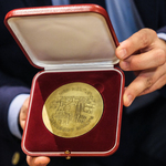 Medal URBI MERITUS Zasłużony Miastu