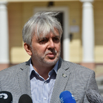 Robert Sadowski – Dyrektor – Muzeum Wojska w Białymstoku zaprasza na uroczystości Święta Wojska Polskiego podczas konferencji prasowej