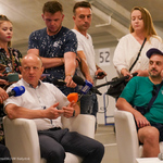 Prezes zarządu spółki Stadion Miejski Adam Popławski zabiera głos na konferencji