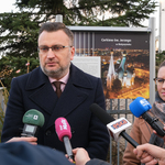 Zastępca prezydenta Rafał Rudnicki i radna Ksenia Juchimowicz podczas konferencji prasowej