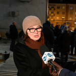 Dyrektor BOK Grażyna Dworakowska udziela wywiadu telewizji