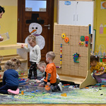 Dzieci podczas zajęć w przedszkolu