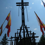 Pomnik – Grób Nieznanego Sybiraka w Białymstoku, główny element - krzyż