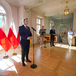 Zastępca prezydenta Przemysław Tuchliński wita gości 