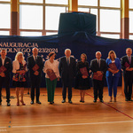 Prezydent Tadeusz Truskolaski w obecności nagrodzonych nauczycieli 