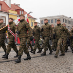 Wojsko maszerujące podczas obchodów Narodowego Święta Niepodległości