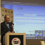 Dyrektor Karol Przybyszewski zabiera głos podczas wydarzenia