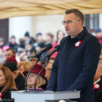 Zastępca prezydenta Rafał Rudnicki przemawia podczas uroczystości Narodowego Święta Niepodległości