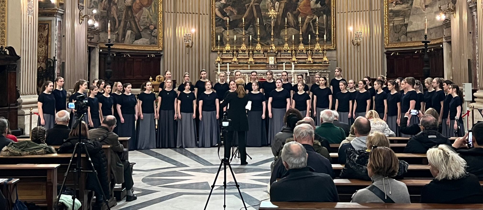 Białostocki chór żeński podczas występu w Rzymie