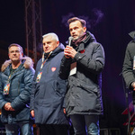 Wojewoda podlaski Jacek Brzozowski przemawia na scenie