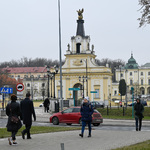 Spacerujący mieszkańcy 