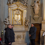 Zastępca prezydenta Tomasz Klim w świątyni 