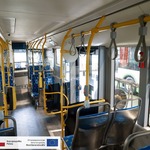 Wnętrze autobusu.