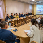 Sala wypełniona uczestnikami spotkania.