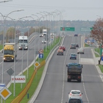 Nowa gotowa estakada i zjazdy z nowej trasy